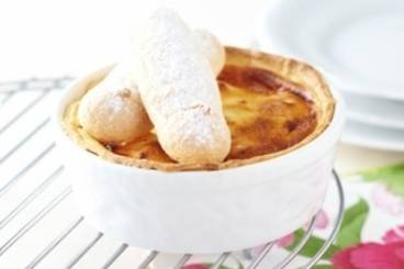 Photo of Cheesecake and biscuit cake with spoon