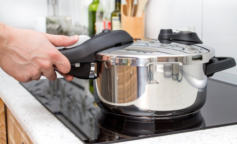 With the help of a pressure cooker, meals can be prepared quickly, inexpensively and gently.