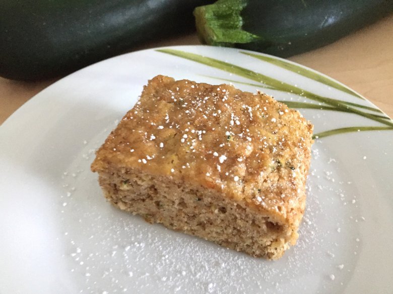 Zucchini cake from the tray